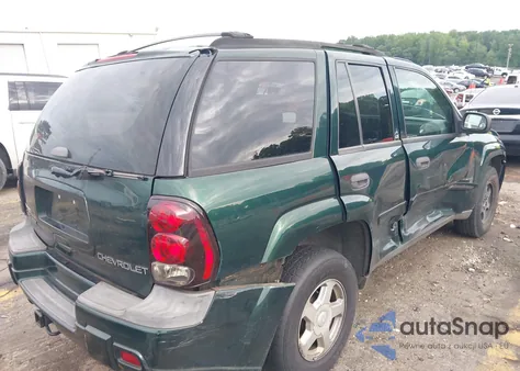 2002 Chevrolet Trailblazer Ls z USA, uszkodzony, nr VIN 1GNDS13S422238687